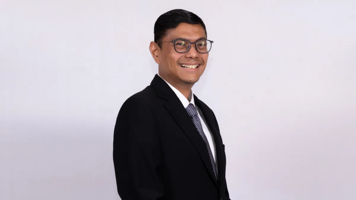 Indonesian shoppers blur the line between clicks and stores