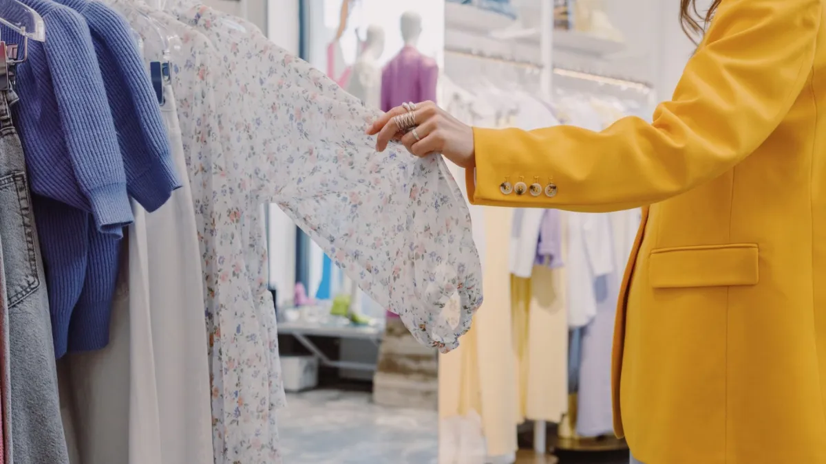 Only 9% of Singapore online shoppers qualify as savvy, report says