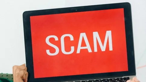 15% of Filipinos lose money to scams: poll
