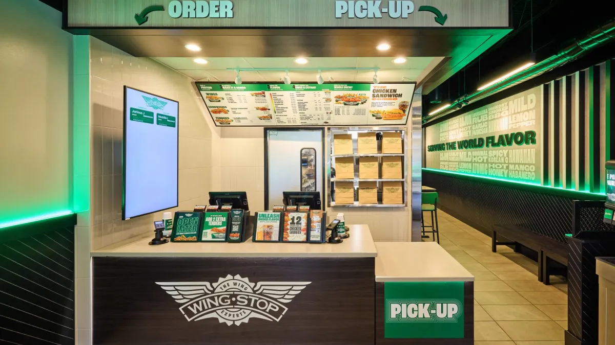 Social Media Wrap: Wingstop launches Hot Honey Sriracha; Caffe Nero unveils protein drinks; Zambrero announces one week of free upgrades