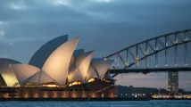 Australia retail spending up 3.3% in May