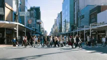 Japanese consumers shift shopping habits amidst soaring inflation