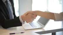 Moomoo Singapore partners with Barings to provide private credit investments