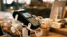 Hong Kong’s credit card transaction value decline in Q2