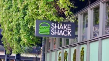 Shake Shack returns to profitability in Q3 with $13.7m net income
