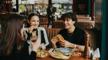 Gen Z Aussies cite food quality, taste as top factors in QSR dining