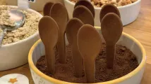 YO-Chi swaps 700,000 spoons for edible ones