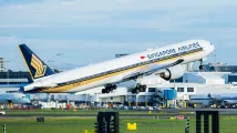 Singapore Airlines extends Dubai flight suspensions until August
