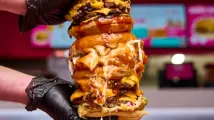 Smacks Burgers eyes 15th store at Morden transit hub amidst UK expansion