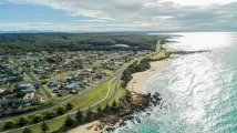 Australian renovation loans surge 16% as fuel price spike threaten costs
