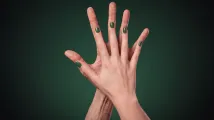 Zambrero offers $5,000 in tacos for Australia's biggest hands