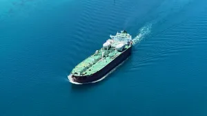 Asia’s cleaner shipping push slowed by RE shortfall 