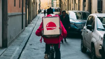 UAE online food delivery to rise at 10.2% by 2033