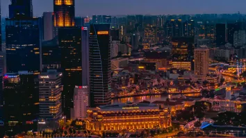 Four in ten Singapore firms plan wage freezes as outlook weakens