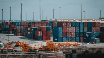 Singapore leads logistics boom in APAC
