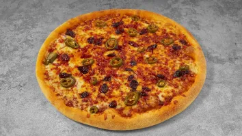 Caprinos Pizza expands dessert pizza range for festive season