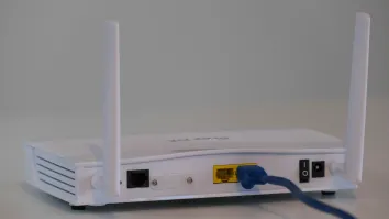 HKT boosts 5G backhaul to 25Gbps in 3 key venues