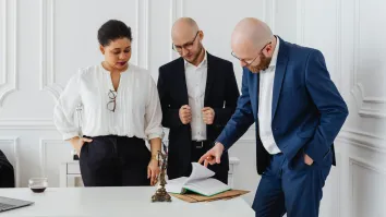 Cross-border work fuels legal hiring in Singapore