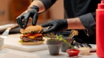 Burger chains flock to Singapore amidst booming fast-food market