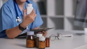 NSAIDs and opioids dominate global pain therapeutics market