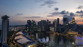 Household incomes rise strongly in 2025 as inequality hits decade low