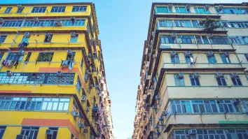 Gov’t freezes commercial land sales as 98,000-unit housing blitz begins