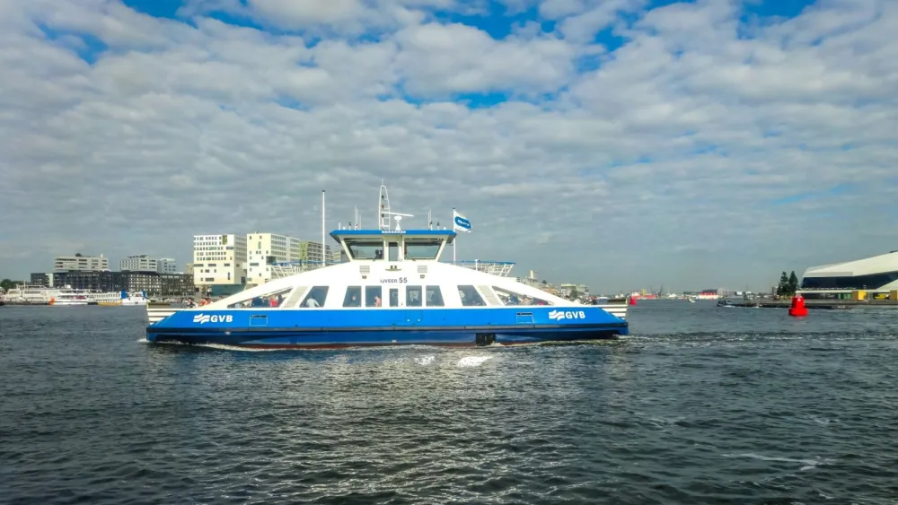 Hydrogen ship safety demands secondary enclosures, study finds