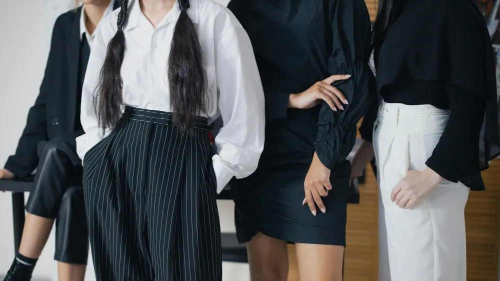 Premium fashion, seasonal collections boost designer apparel sales