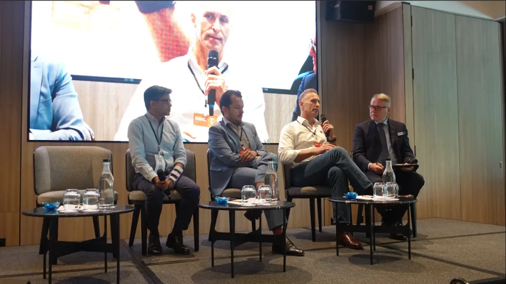 Regional scale trumps immediate yield in Asia’s QSR sector