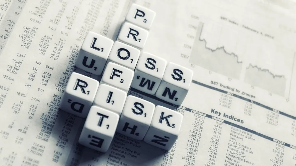 PICC growth weakens as P&C recovery lags life gains