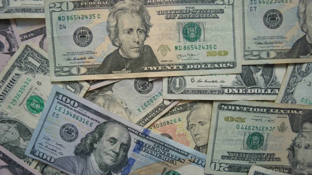 Energy spending tops $405b as crisis-driven policy locks in, IEA says