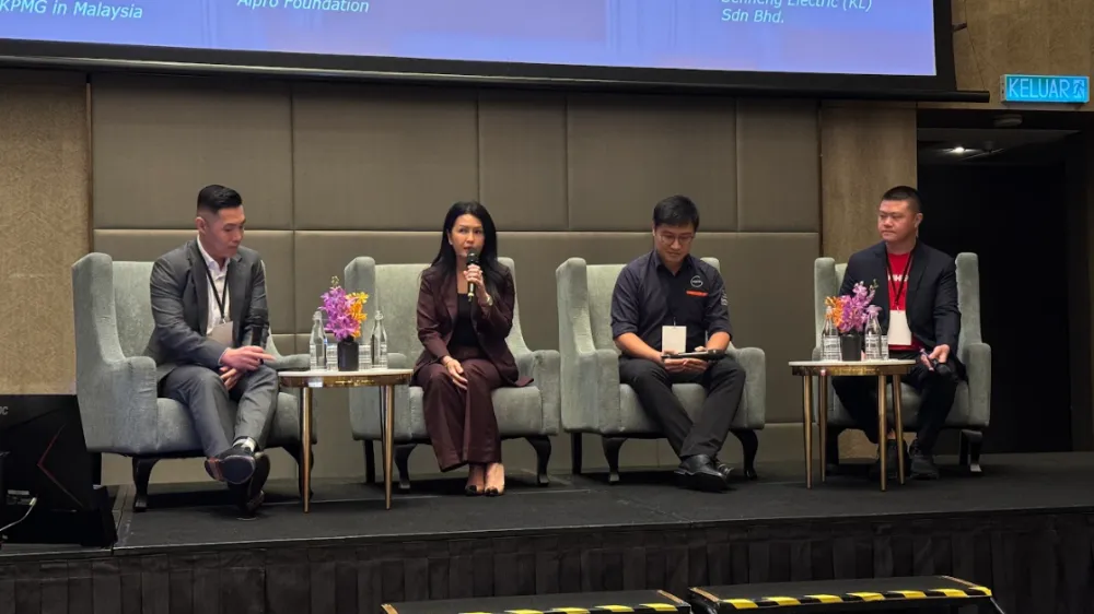 Fragmented data infrastructure slowing down AI deployment in Malaysia's retail sector