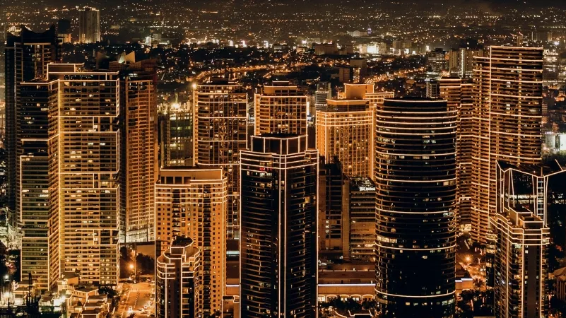 Rising costs push Philippine consumer confidence down to 35%