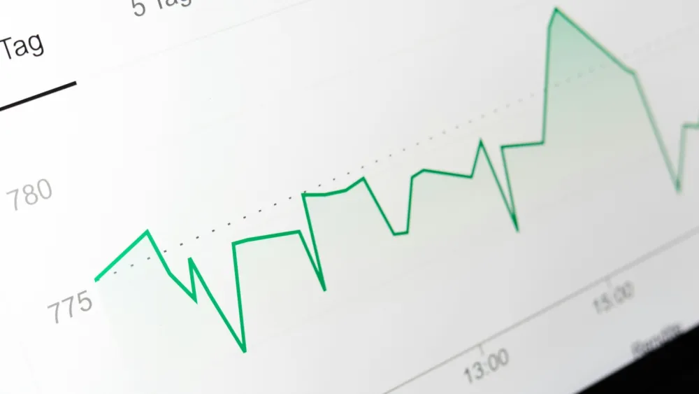 India's annual clean energy investment projected at $145b by 2035, says IEEFA