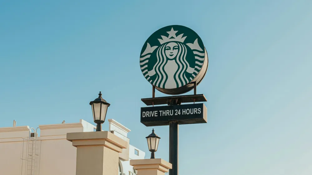 Starbucks global sales rise 6.2% in Q2