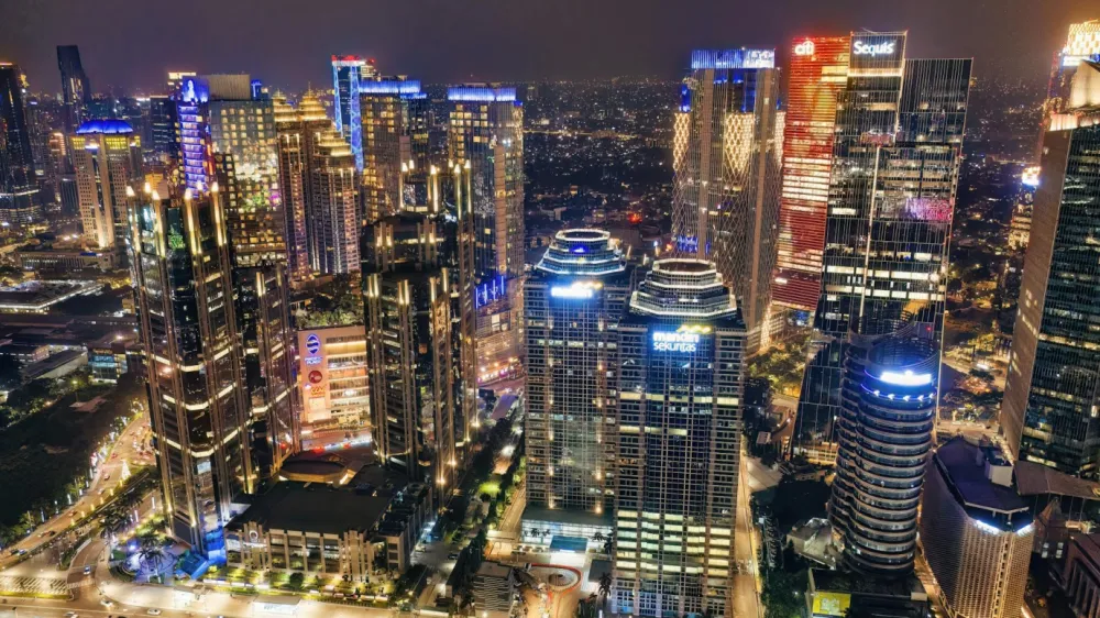 Indonesia consumers shift toward global brands as domestic preference falls