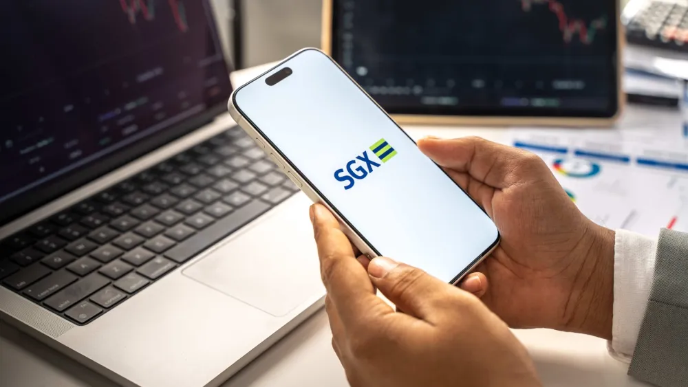 MoneyMax raises $44.3m in placement ahead of SGX Mainboard transfer 