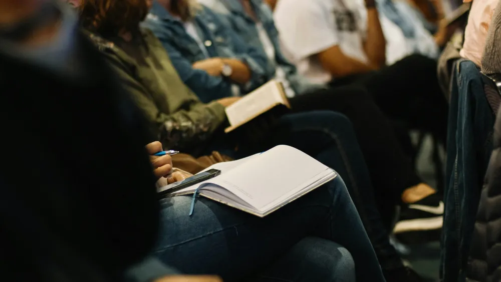 AIA-INSEAD programme strengthens agency leadership pipeline