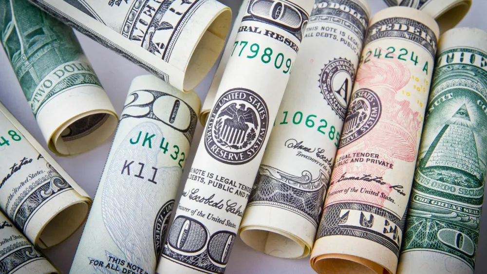 OUE Treasury proposes $150m green notes at 3.25% due 2033