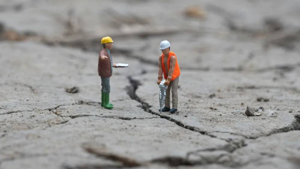 Iran war raises long-term risks for Asia builders' insurance gains