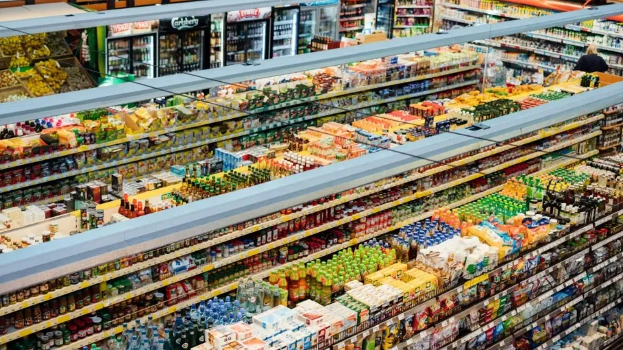 Food retail strength fuels Metro Retail earnings surge in Q1 2026