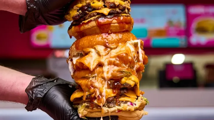 Smacks Burgers eyes 15th store at Morden transit hub amidst UK expansion