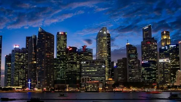 Singapore office rents dip slightly in Q1 as prime segment strengthens