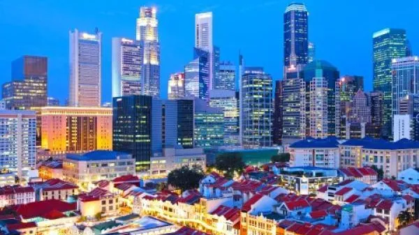 Singapore private home prices rise 0.9% in Q1, beating flash estimates