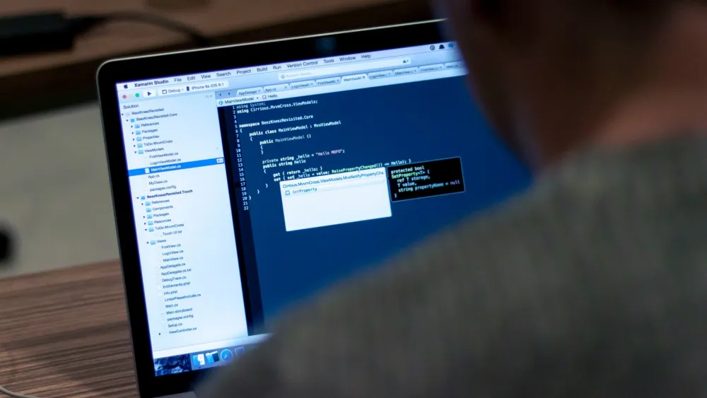 Entry-level ICT hiring falls 38% amidst AI skills shift