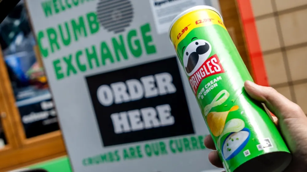 Social Media Wrap: Burger King teases Pringles collaboration; Costa Coffee's £2 promo on vending machines; Nando's rewards loyalty members with VIP tickets