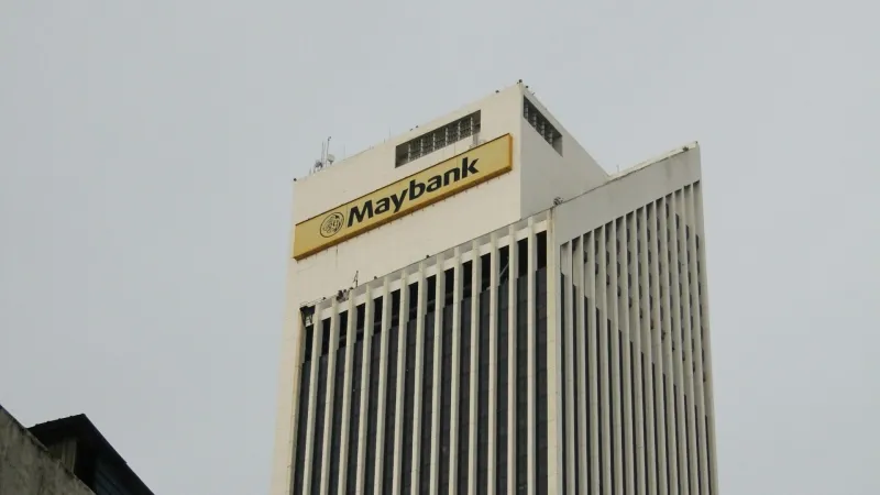 Weekly Global News Wrap: Intesa bids $35b for MPS; Maybank books $4.9b in Johor-SG SEZ