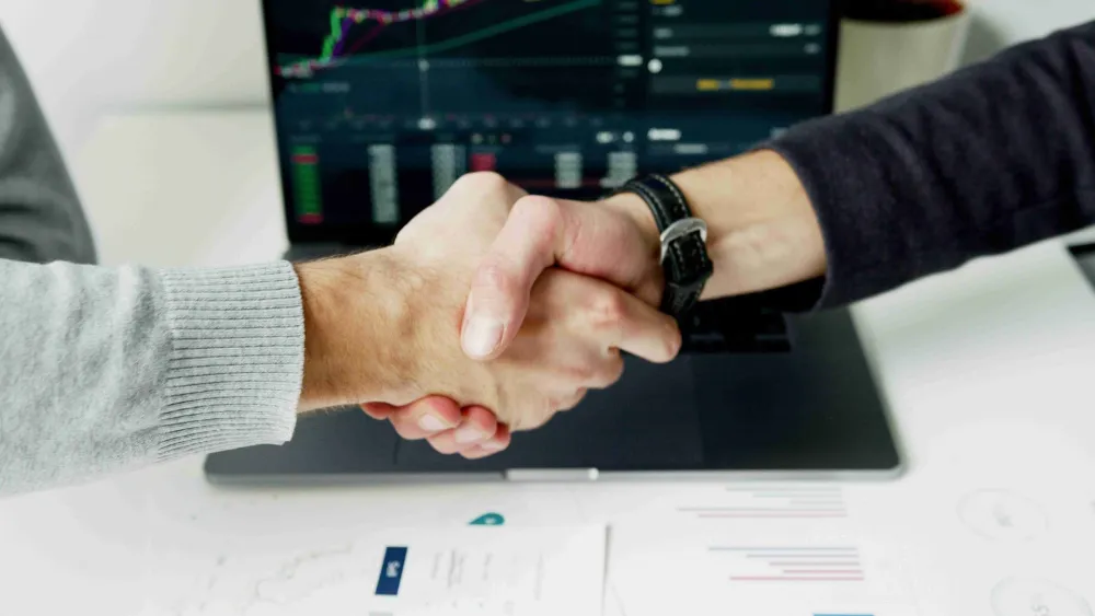 Singapore's ETAF secures $325m in first close to drive Asia's energy transition