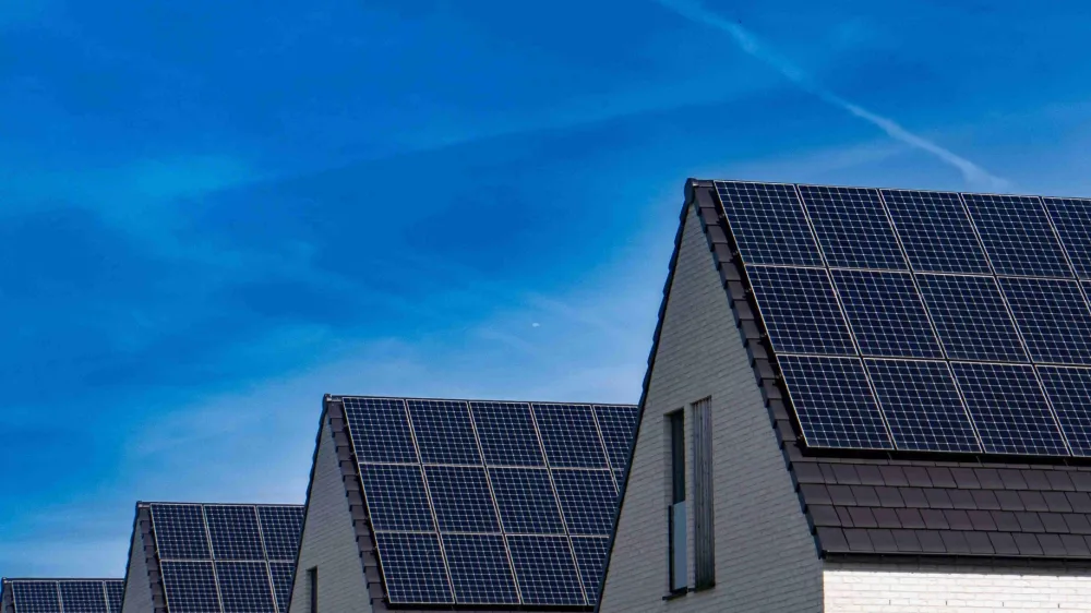 Indonesia grid disruptions underscore need for rooftop solar and battery storage