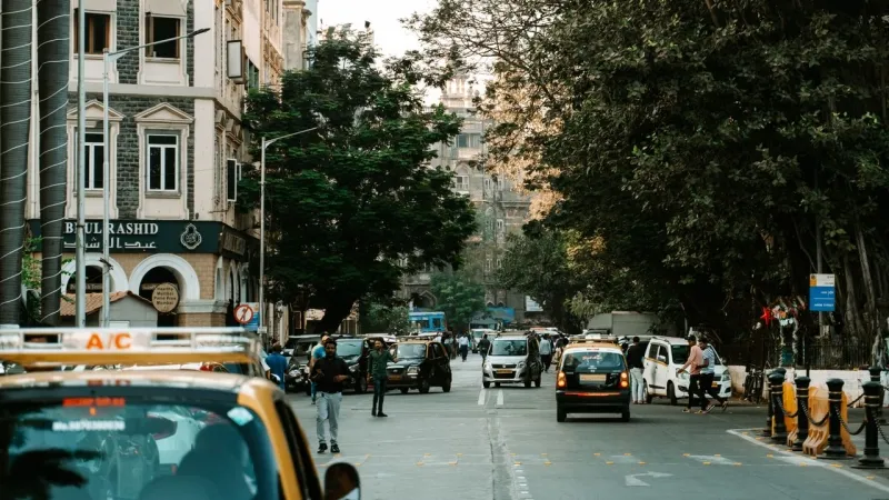 Indian retailers get street smart